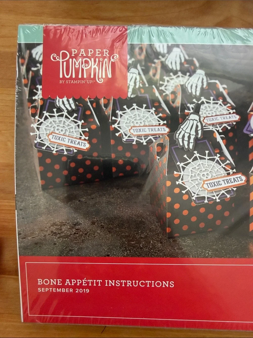 HALLOWEEN Retired Stampin’ Up! September 2019 Paper Pumpkin Bone Appetit -NEW